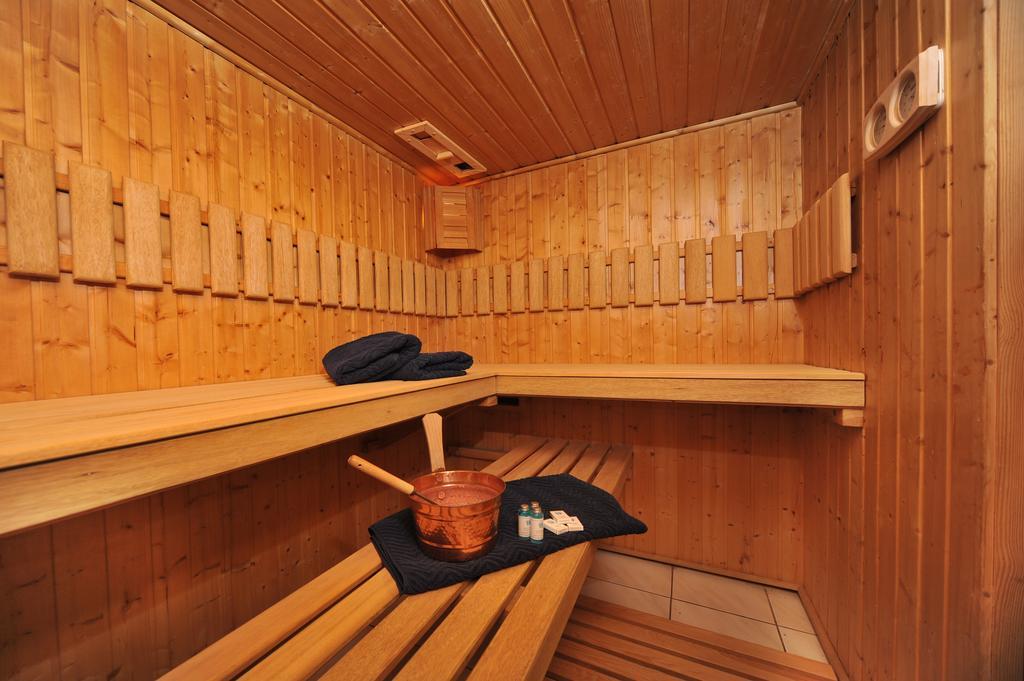 Hotel T&T Poznań Eksteriør billede