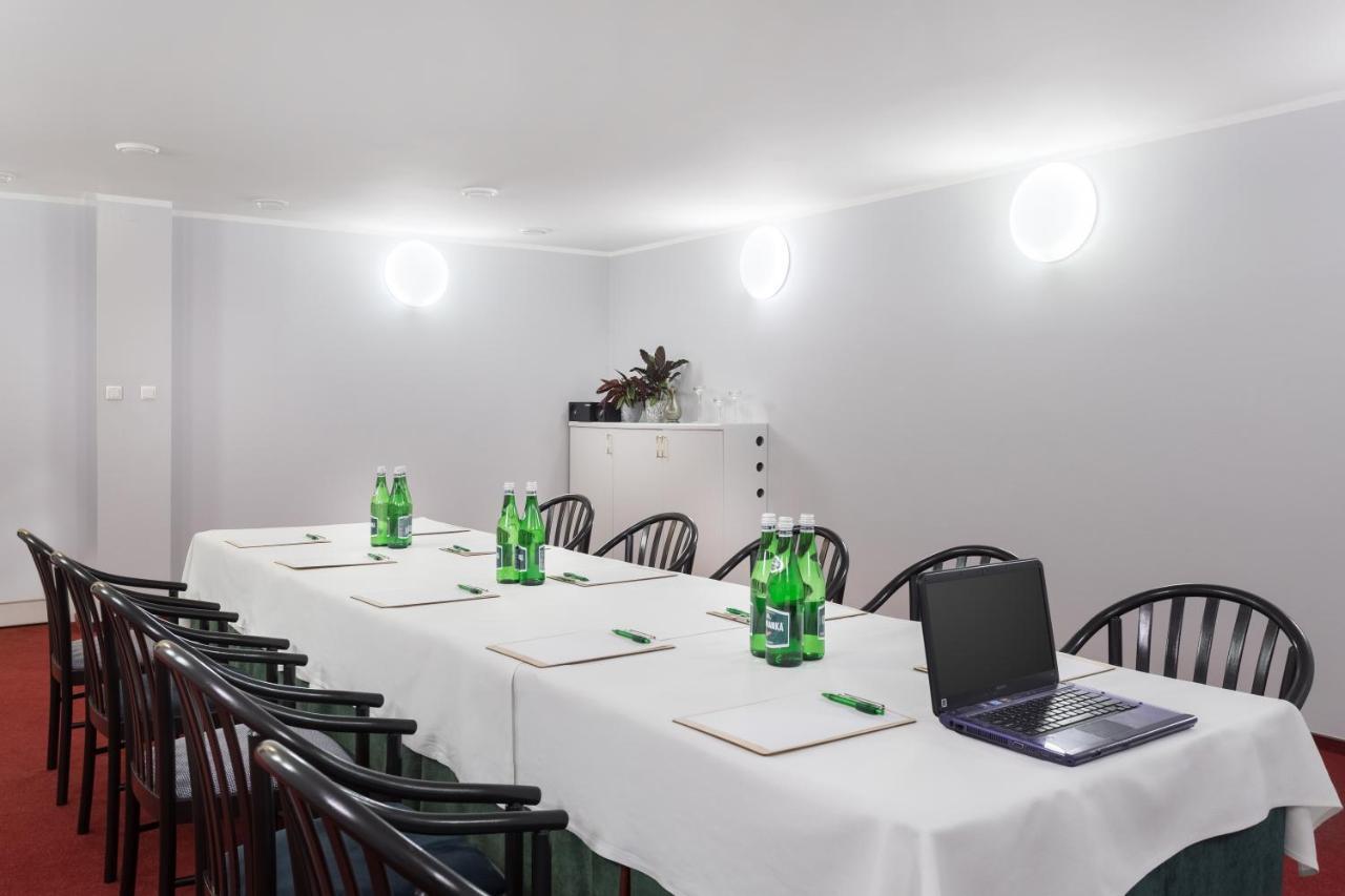 Hotel T&T Poznań Eksteriør billede